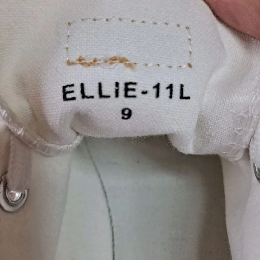 Mudd Ellie-11L Women's Canvas Sneakers Sz 9 White Canvas Lace-Up Low Top Cap Toe - Picture 7 of 11